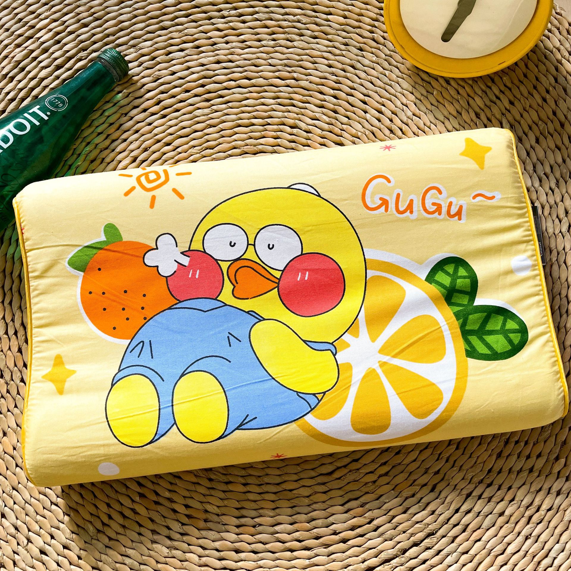 Children's summer cartoon pillowcase for students