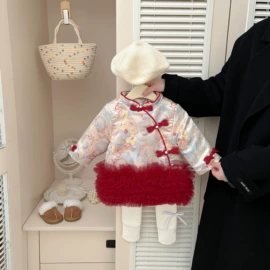 童套装;连身衣、爬服;童裤