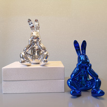 简约现代轻奢艺术卡通兔子雕塑摆件样板房间家居桌面创意软装饰品