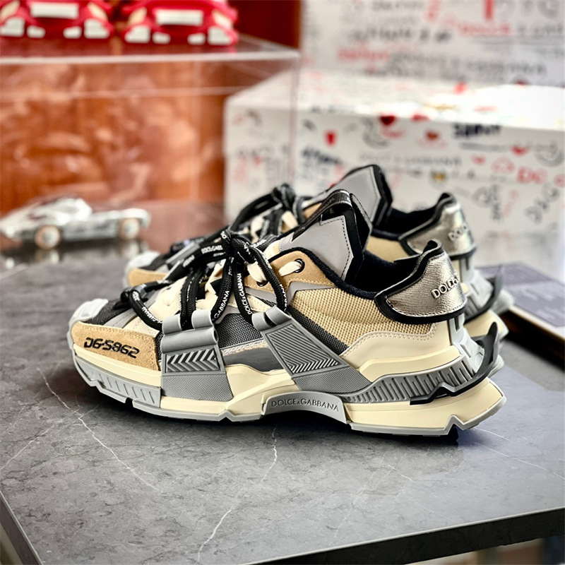 Estación Europea plataforma de punta redonda con cordones color a juego deportes zapatos casuales de las mujeres de estilo coreano todos los partidos zapatos de papá de moda DG2023 Nuevo