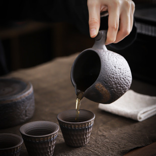 Kiln change stoneware special-shaped Gongdao Cup ceramic Japanese retro Kung Fu Tea Sea tea dispenser pouring tea male Cup kung fu tea cup