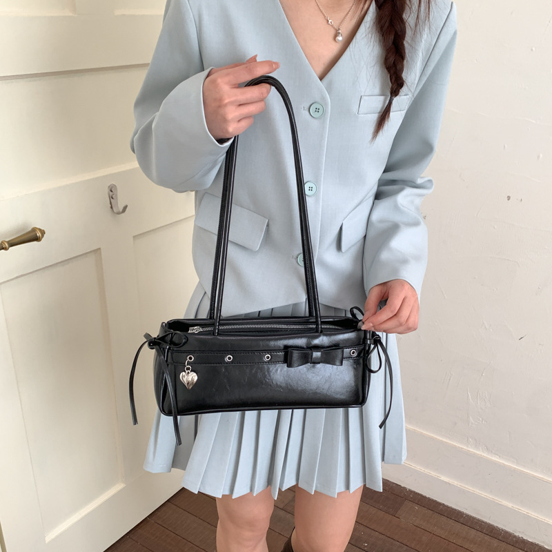 Texturas transfronterizas lujosas pequeñas bolsas de mano para mujeres verano 2026 nueva moda de moda de brazalete de hombro de moda