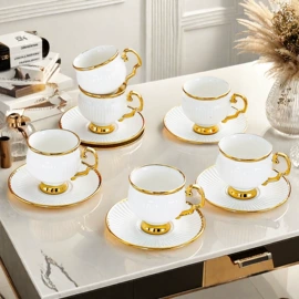 果盘、果篮;密封盒储物罐;盘