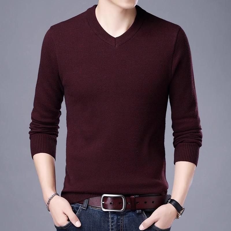 V-neck/burgundy