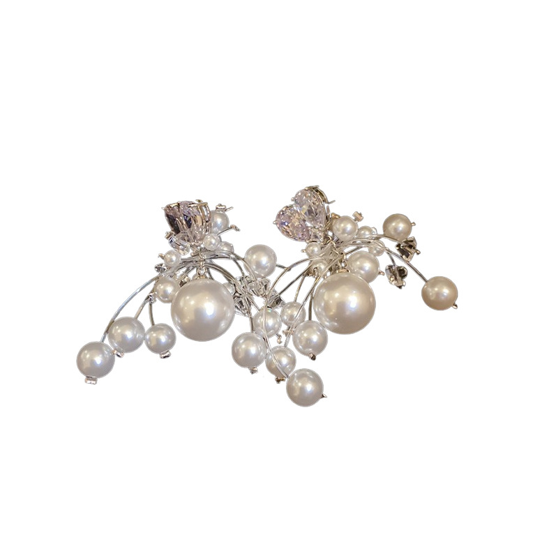 Aguja de plata circón amor perla borla aretes francés ligero lujo temperamento todo fósforo aretes moda alta sentido mujeres