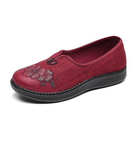 24 spring new old Beijing cloth shoes for women, non-slip soft soles, comfortable one-step shoes for middle-aged and elderly mothers