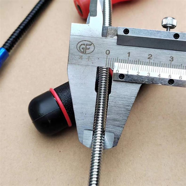 Strong magnetic rod suction rod suction rod suction rod magnet head engine oil pan oil tank water tank iron filings impurity iron absorption