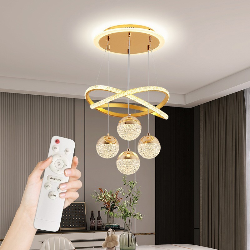 Comedor escalera de comercio electrónico apartamento lámpara de ropa candelabrera bar moderno comedor tienda de ropa LED suministro simple sala de estar