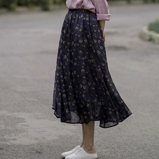 新款春夏复古垂感大摆A字长裙碎花显瘦松紧腰休闲半身裙女