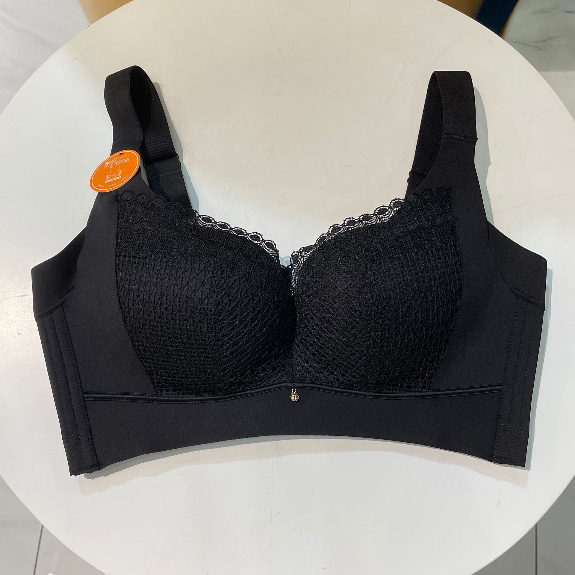 de819ffac92cd8989d9f14f096ac64