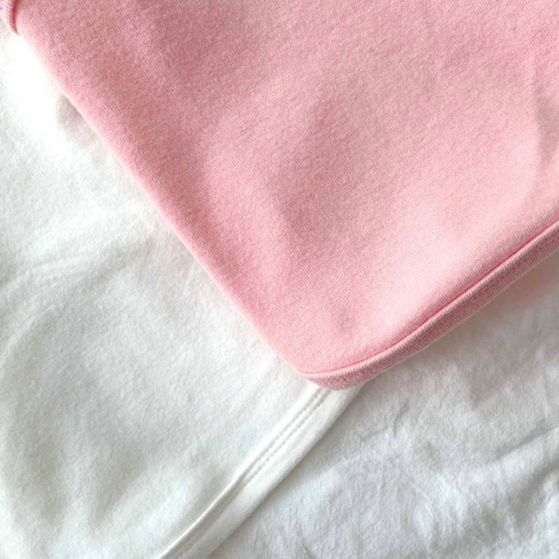 Primavera y verano perro color sólido dos patas chaleco gato leche perro cachorro Teddy taza de té gatito pequeño perro ropa para mascotas