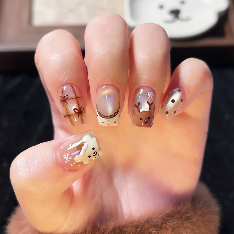 Autumn and winter-themed Christmas glitter glass bead cat-eye ultra-short gradient nail wraps, in a Korean style