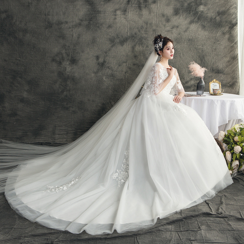 Vestido de novia de manga larga estilo 2026, de cintura alta y cola, para novias jóvenes, delgadas y pequeñas, vestido de boda de una pieza, venta al por mayor.