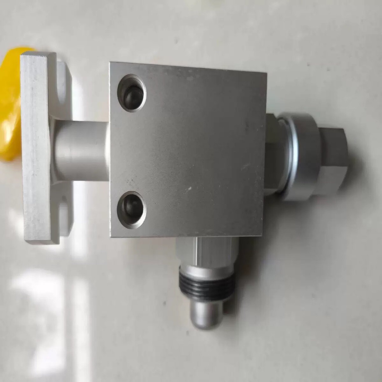 Vickers威士格1CEE35F3W35S5 377插装阀