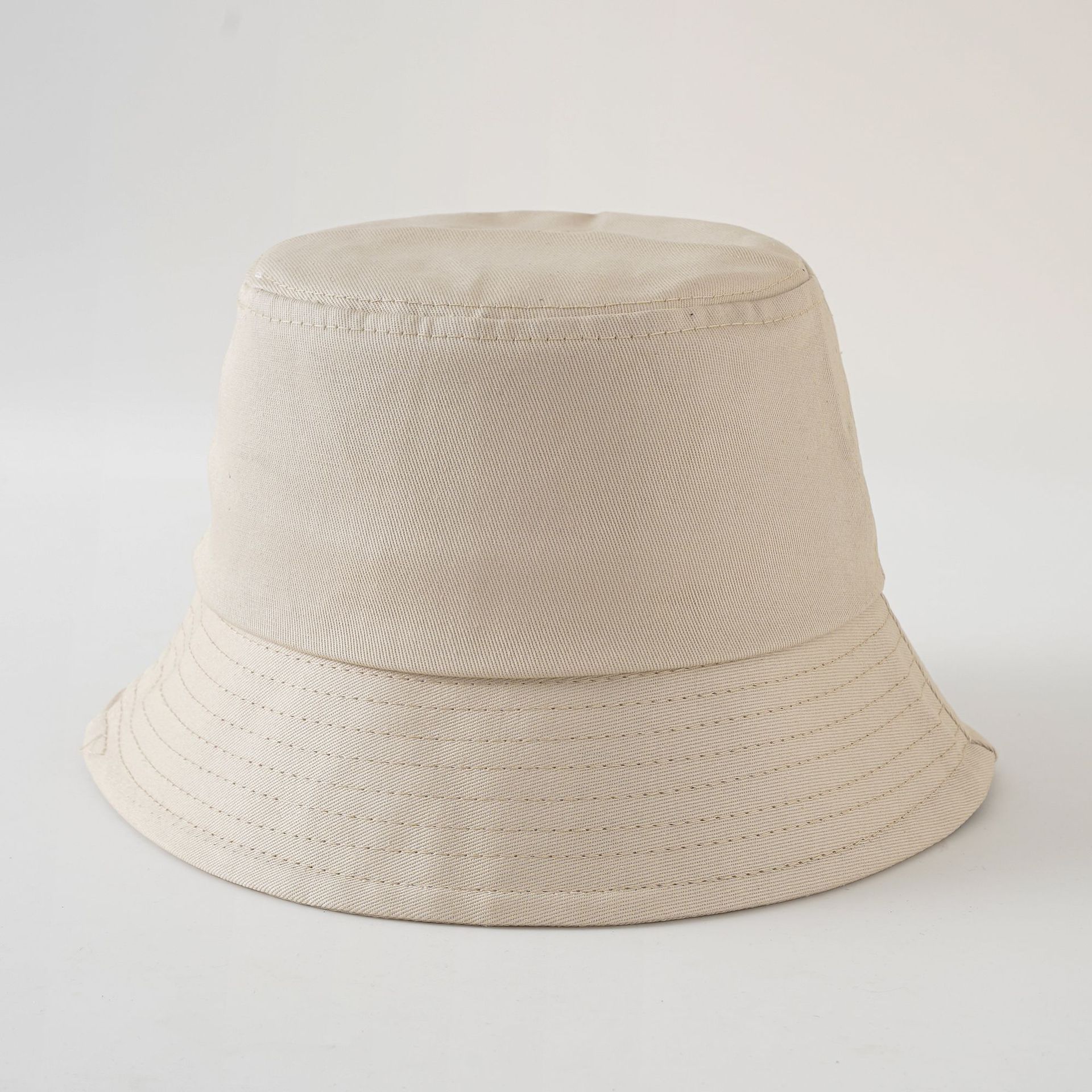 Primavera y verano nuevo sombrero de pescador simple color sólido estilo coreano sombrero para el sol plegable hombres y mujeres pueden usar sombrero de lavabo