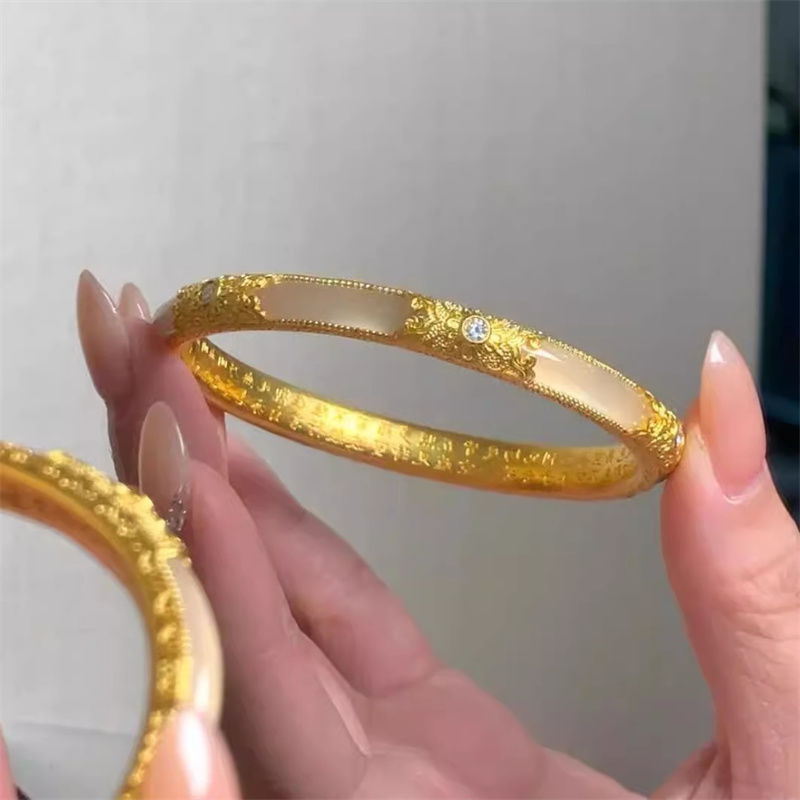 Golden Palace-Style Bracelet for Women, New High-End Niche Design, New Chinese Style, National Style, Palace-Style Bracelet, Gift for Girlfriend