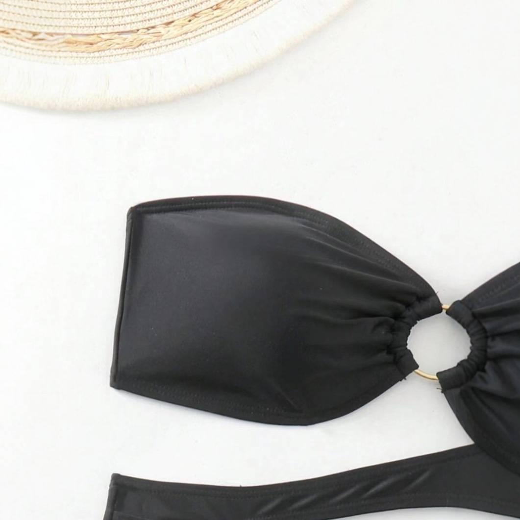Women's Sexy Solid Color Cutout One-Piece Swimsuit Strategic Monokini for Beach Pool_voghion.com