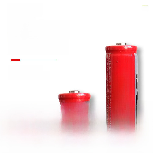 Flashlight with 18650 lithium battery 123A 16340 14500 18500 26650 lithium battery 3.7V