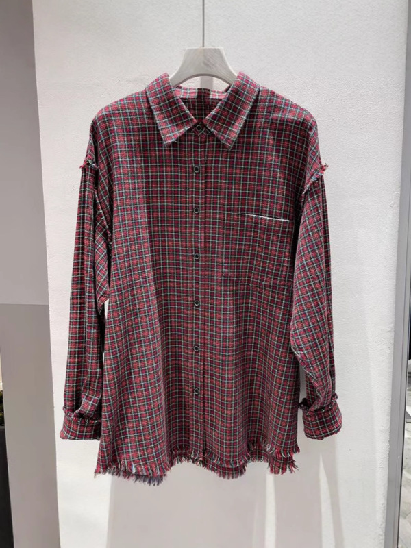 2025春の新商品の婦人服の赤い純綿の格子のシャツの女性のゆったりしているカジュアルな百合の上着の4g 1120251|undefined