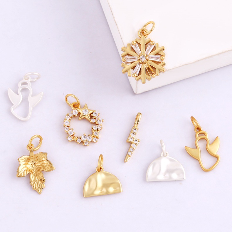 1 Piece Quantity Copper Material 1 Piece Copper Zircon Angel Angel Wings Moon Pendant DIY Jewelry Accessories