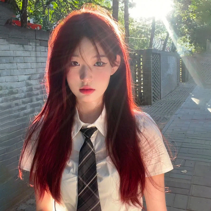 Connie feminino cabeça cheia franja de ar vermelho natural na moda falso humano doce longo peruca de cabelo reto