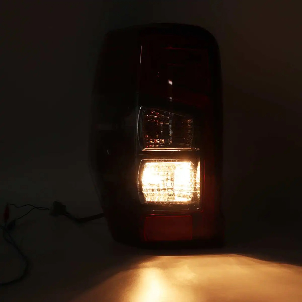 Rear-Lights-Tail-Light-Assembl