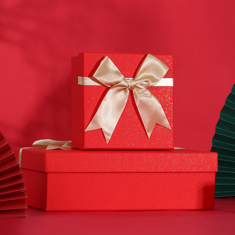 New Year gift box empty box wholesale festive supplies wedding box Chinese style box red gift box New Year gift box