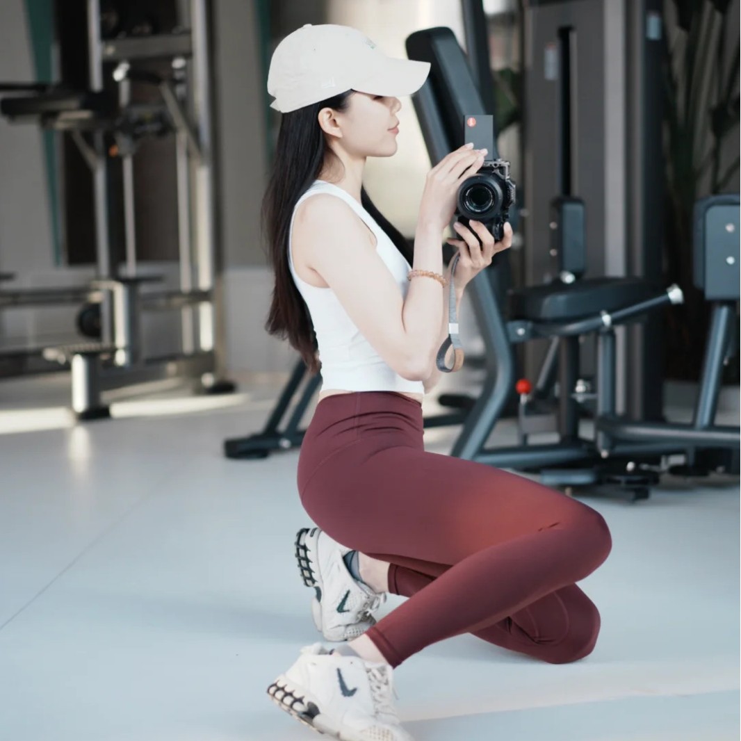 Yoga Clothing SWIFT SPEED Fitness Trousers No Embarrassment Line Naked High Waist Tight Yoga Pants