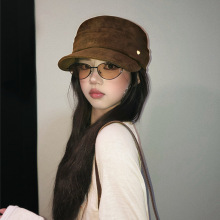 麂皮绒咖色平顶马术帽女春秋2025新款复古做旧休闲报童帽贝雷帽子