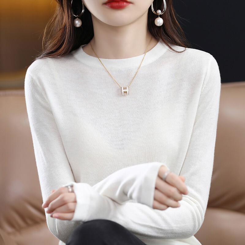 Fine-Spun 100% Fine Wool Knit Base Sweater for Women, Round Neck, Simple Commuter Style, Long-Sleeve Pullover, Thin Sweater, Korean Style Fine-Spun 100% Fine Wool Knit Base Sweater for Women, Round Neck, Simple Commuter Style, Long-Sleeve Pullover, Thin Sweater, Korean Style