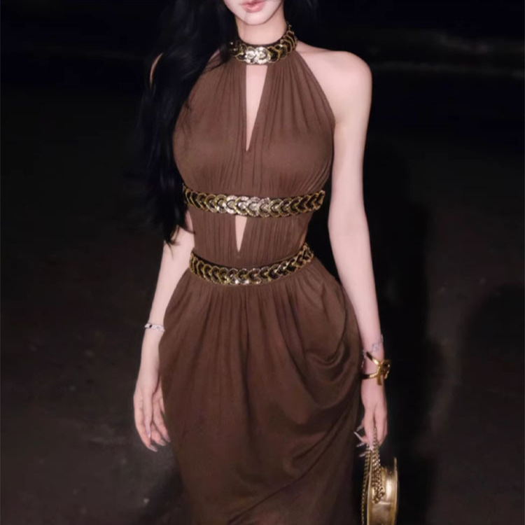 【Dusk Glow】Olive Green V-Neck Hollow-Out Halter Long Dress for Women with Heavy Beading and Sequins 【Dusk Glow】Olive Green V-Neck Hollow-Out Halter Long Dress for Women with Heavy Beading and Sequins