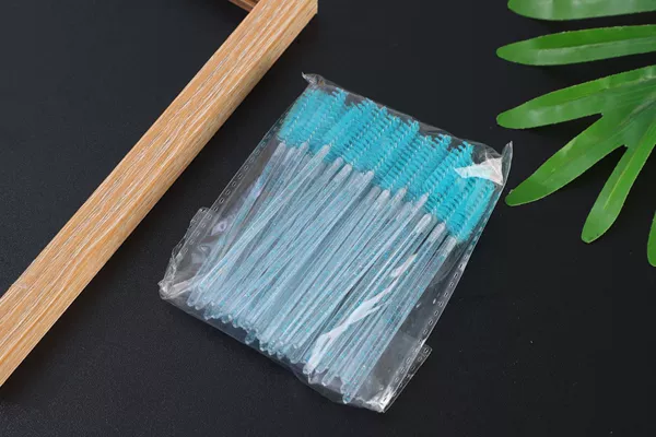 Crystal rod light blue brush head