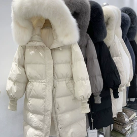 连衣裙;羽绒服;毛衣