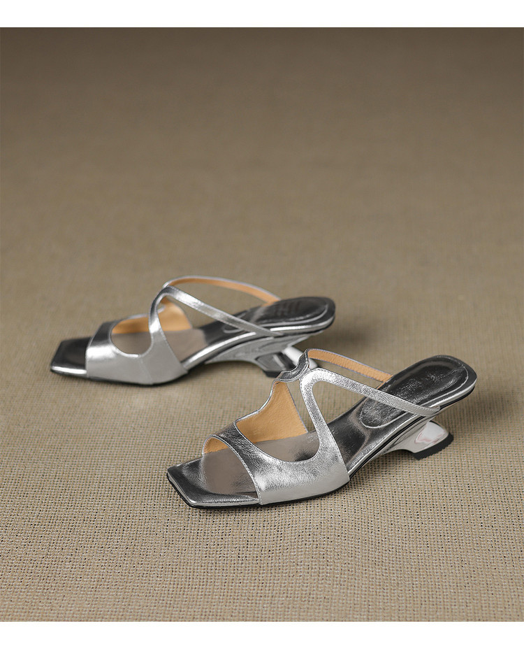 Sandal nữ da bò mũi vuông hở ngón gót lạ mắt — màu đen, màu trắng ngà, bạc chi tiết 20
