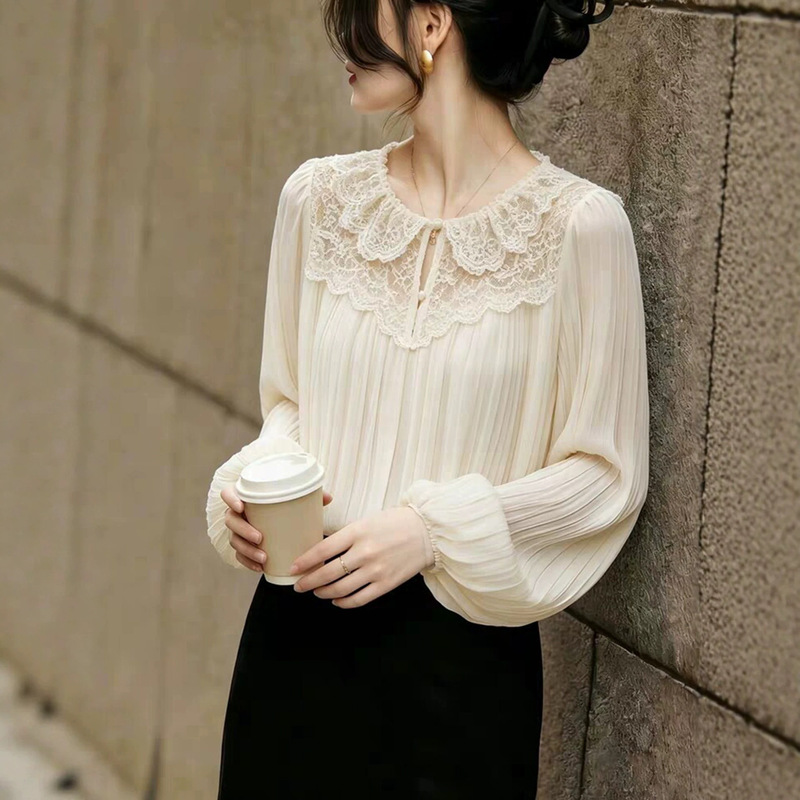 French-style, elegant white lace patchwork long-sleeve shirt for women, 2026 autumn new collection, chic and versatile top for work French-style, elegant white lace patchwork long-sleeve shirt for women, 2026 autumn new collection, chic and versatile top for work