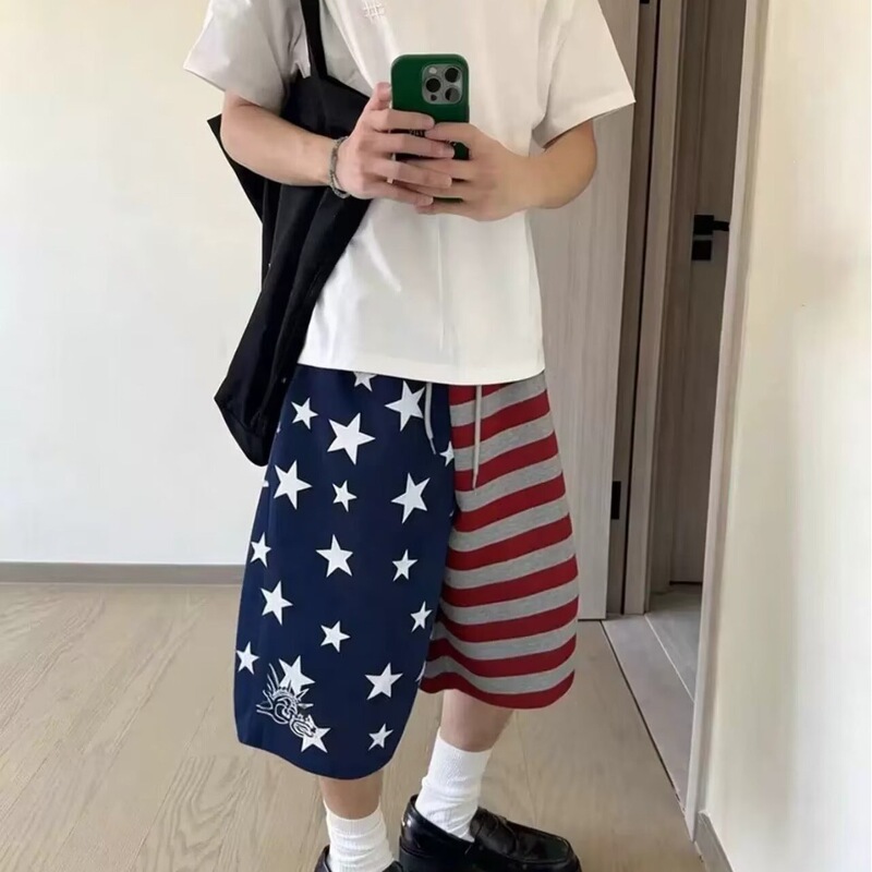 Trendy Men's Shorts Summer Star Print Casual Couple's Five-Point Shorts Personalized Beach Fashion Loose Large Shorts Trendy Men's Shorts Summer Star Print Casual Couple's Five-Point Shorts Personalized Beach Fashion Loose Large Shorts