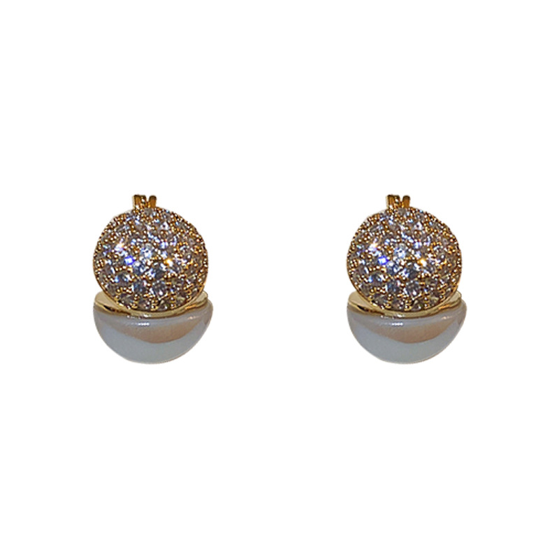 Moda perla ZIRCON redondo geométrico oído hebilla pendientes real chapado en oro europeo y americano ins temperamento personalidad pendientes de alta gama