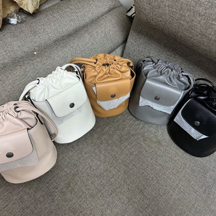 French Dragon Embroidered Drawstring Bucket Bag Wang Manyu Same Style 2025 New Small Lucky Bag Drawstring Shoulder Crossbody Bag for Women