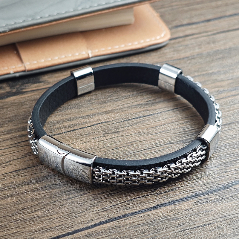 Stainless Steel Personalized Family Name Silver Chain Genuine Leather Braided Bracelet Handmade Multi-Layer Leather Bangle Stainless Steel Personalized Family Name Silver Chain Genuine Leather Braided Bracelet Handmade Multi-Layer Leather Bangle