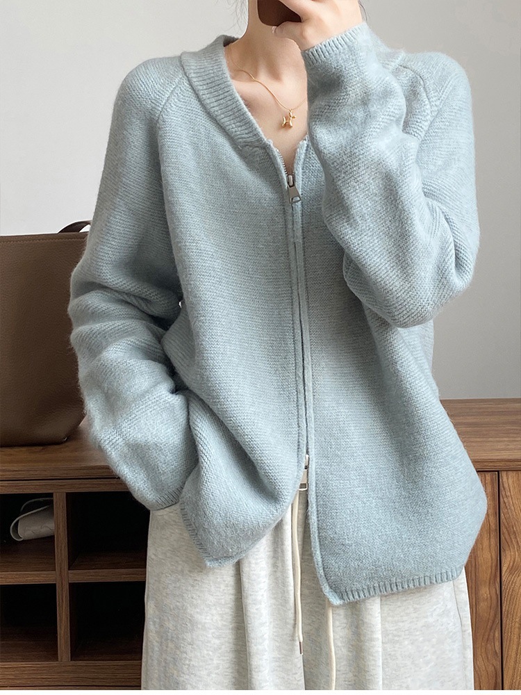 Sanfter und lässiger einfarbiger Pullover für Damen, Herbst 2024, neuer Stil im Westernstil, altersreduzierender V-Ausschnitt, Doppelreißverschluss_voghion.com