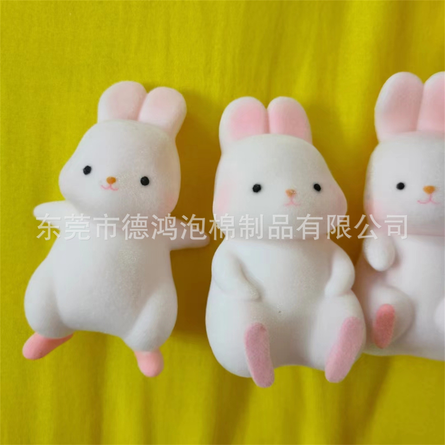 小兔子家族小玩偶摆件 微景观草地装饰桌面 蛋糕树脂摆件