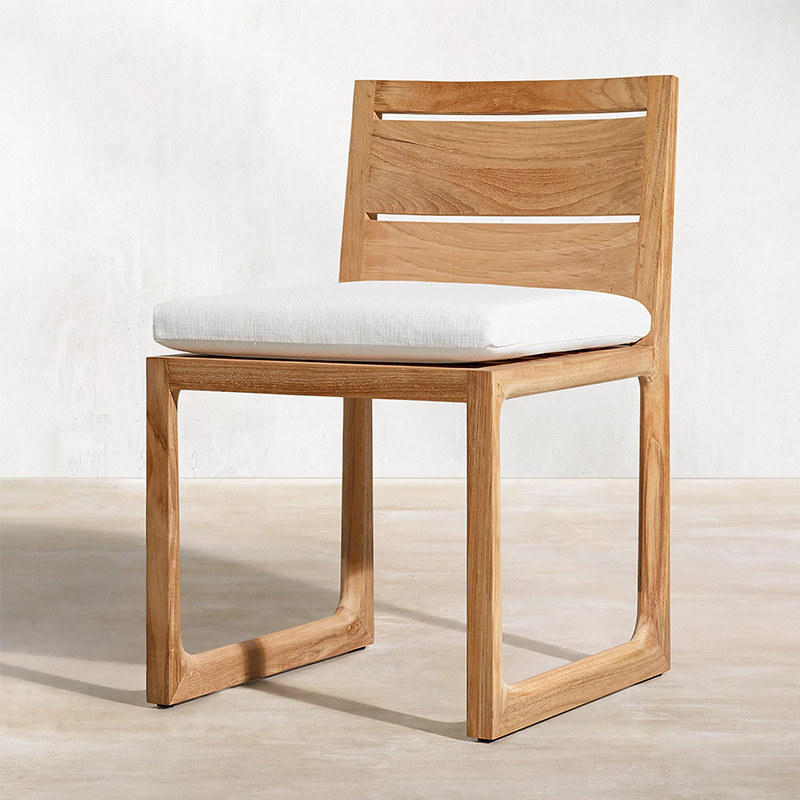 Mesas y sillas de madera maciza Patio al aire libre Mesa de comedor nórdica Sillas Villa al aire libre Hotel Combinación de muebles simples de teca vieja