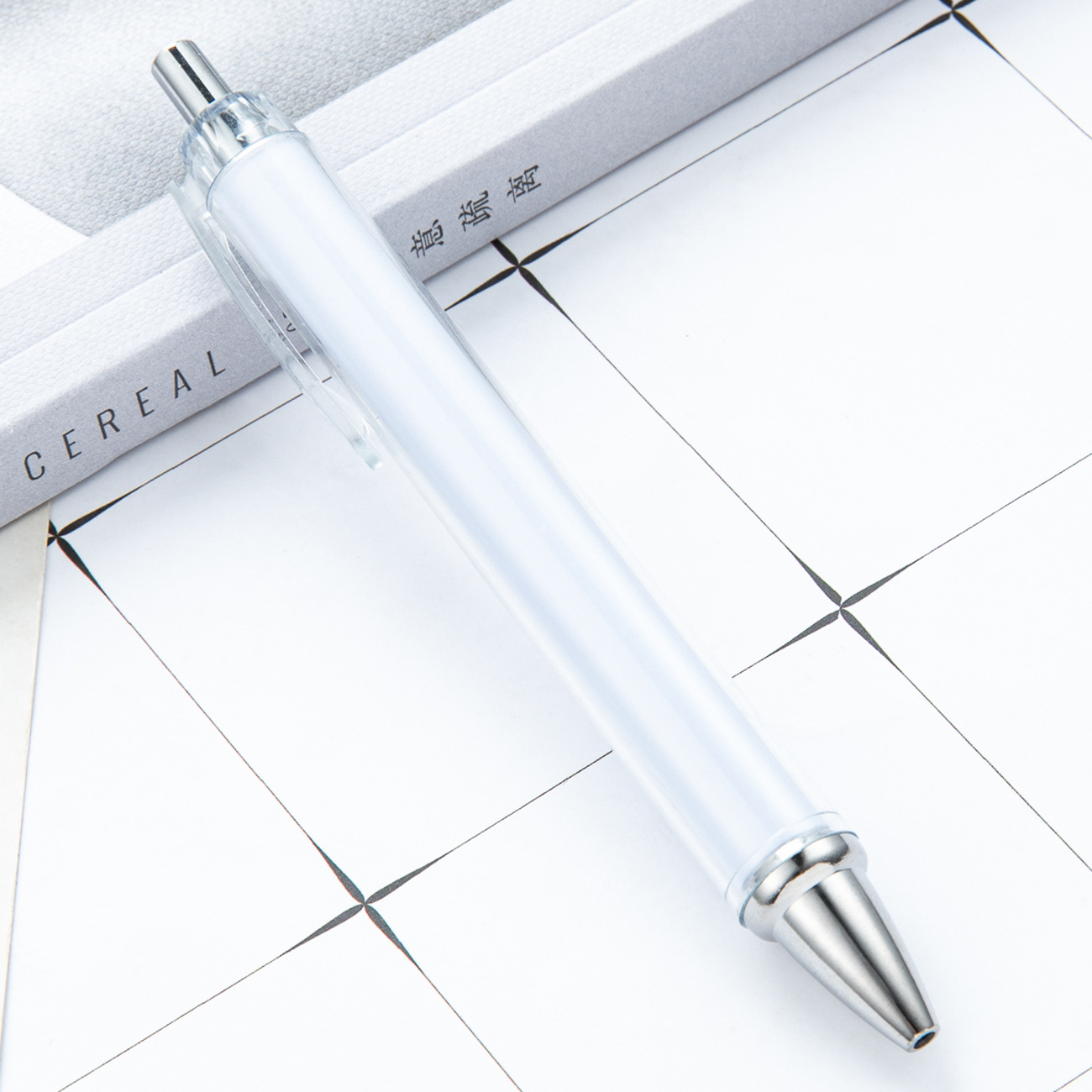 Nuevo bolígrafo de inserción de papel hecho a mano, rollo de varilla interior de bricolaje, bolígrafo blanco pequeño, película de impresión transferable, bolígrafo de plástico de presión