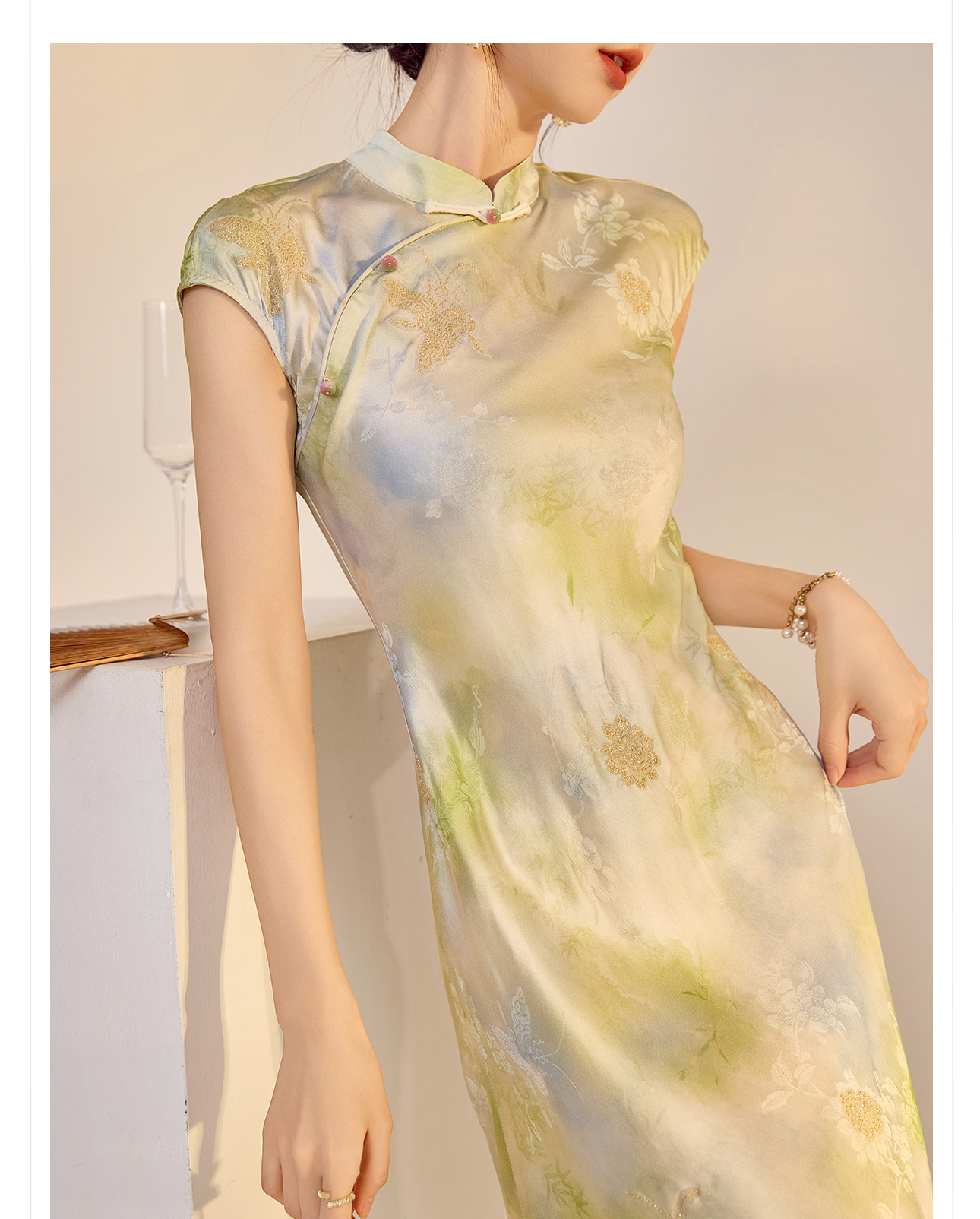 Váy Qipao cải tiến cao cấp phong cách Trung Quốc mới, in họa tiết tinh tế, cổ đứng ôm sát N5008 — Hiển thị màu xanh chi tiết 4