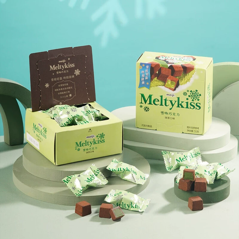 Meiji Meiji Snow Kiss chocolate cocoa milk strawberry matcha wedding candy souvenir gift for girlfriend on Chinese Valentine’s Day