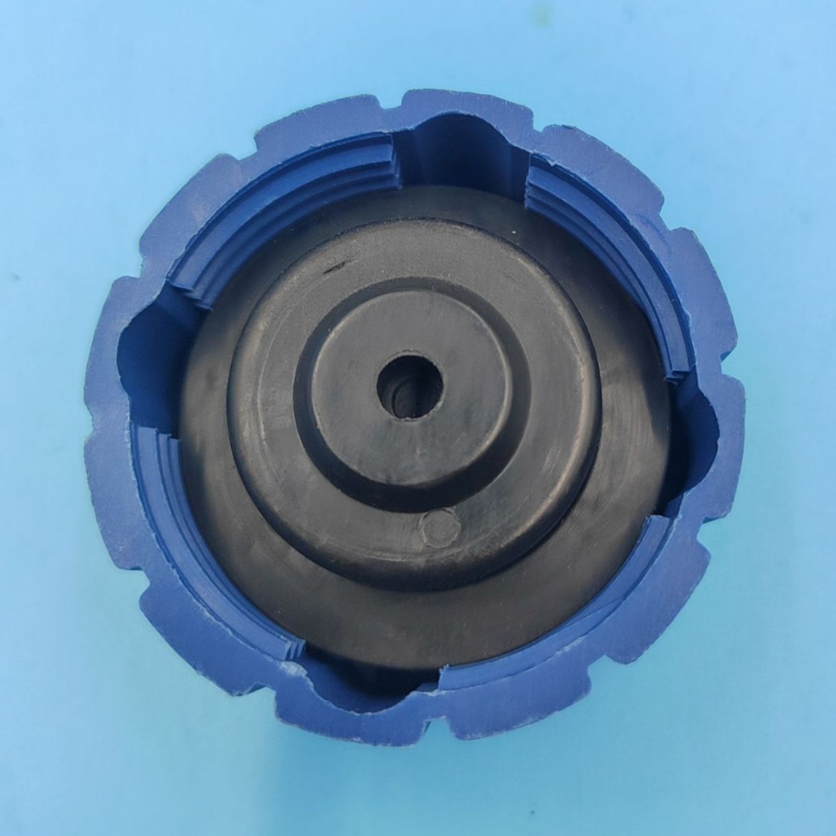 Expansion Water Tank Cover 46799364 1306F8 Water Tank Cover 1559509 Cooling Tank Cover Universal Type