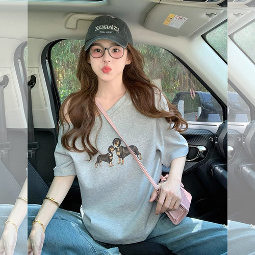 92% Cotton, 8% Spandex Gray Off-Shoulder Short-Sleeve T-Shirt for Women, Summer 2025 — Petite Fit, Loose-Fitting, Off-the-Shoulder Top