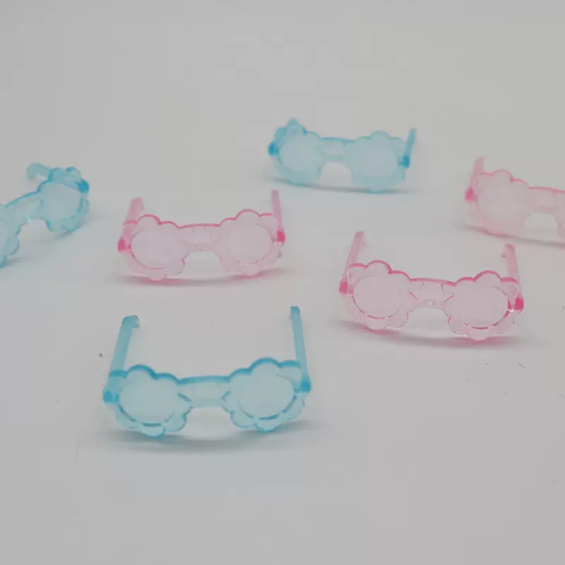 芭芘比娃娃玩具配件眼镜30厘米公主娃娃水晶透明眼镜8号鸭子眼镜