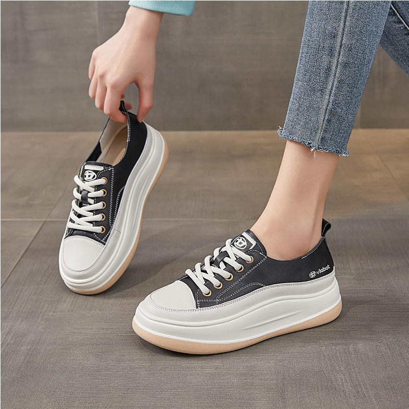 Retro first-layer cowhide white shoes women's 2025 spring new thick-soled muffin board shoes lightweight sports casual shoes