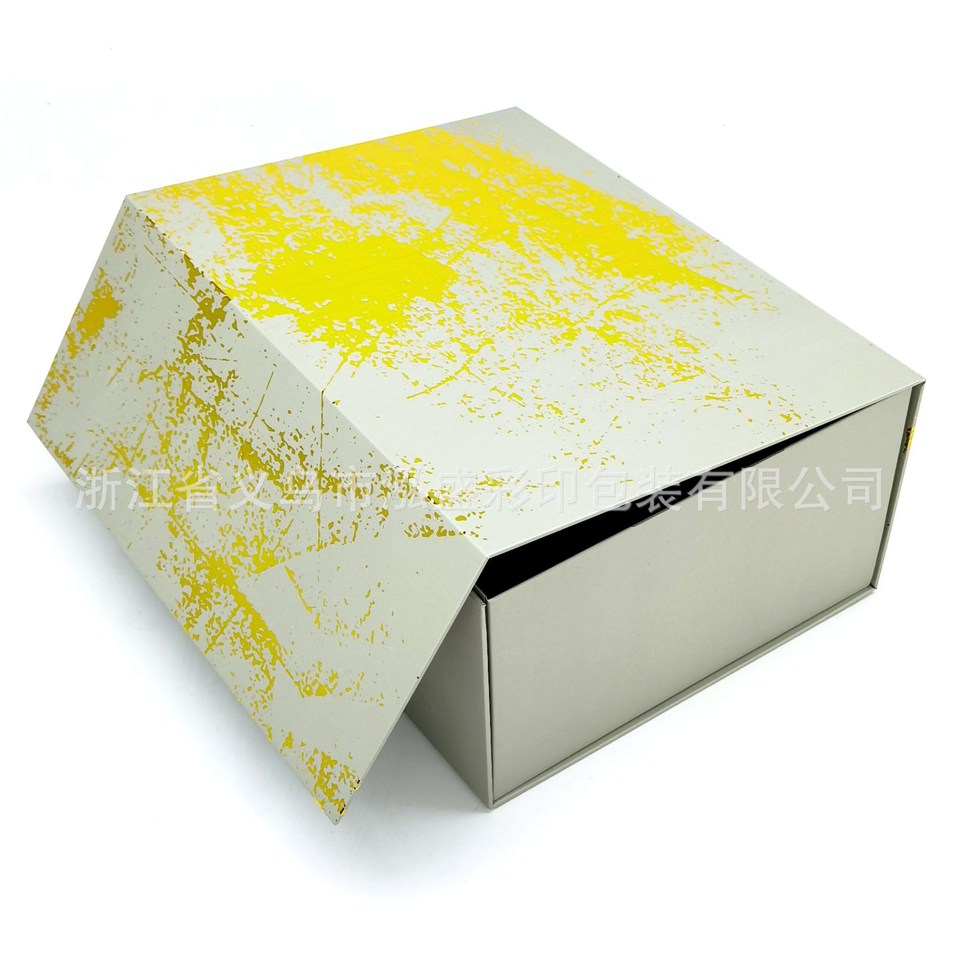 浅灰烫金;（1号）28X21X9.5cm;1400克灰板+200克铜版纸